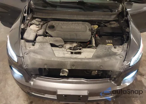 2017 Jeep Cherokee Limited 4X4 from USA, damaged, VIN 1C4PJMDB7HW529260